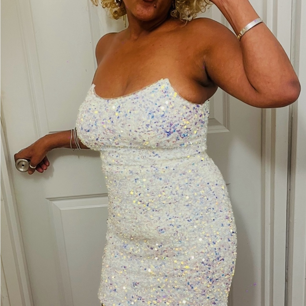 Strapless White Sequin Dressed